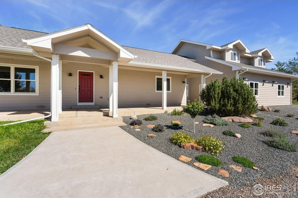 Wellington, Colorado, 80549, United States, 5 Bedrooms Bedrooms, ,3 BathroomsBathrooms,Residential,Forsale,1967205