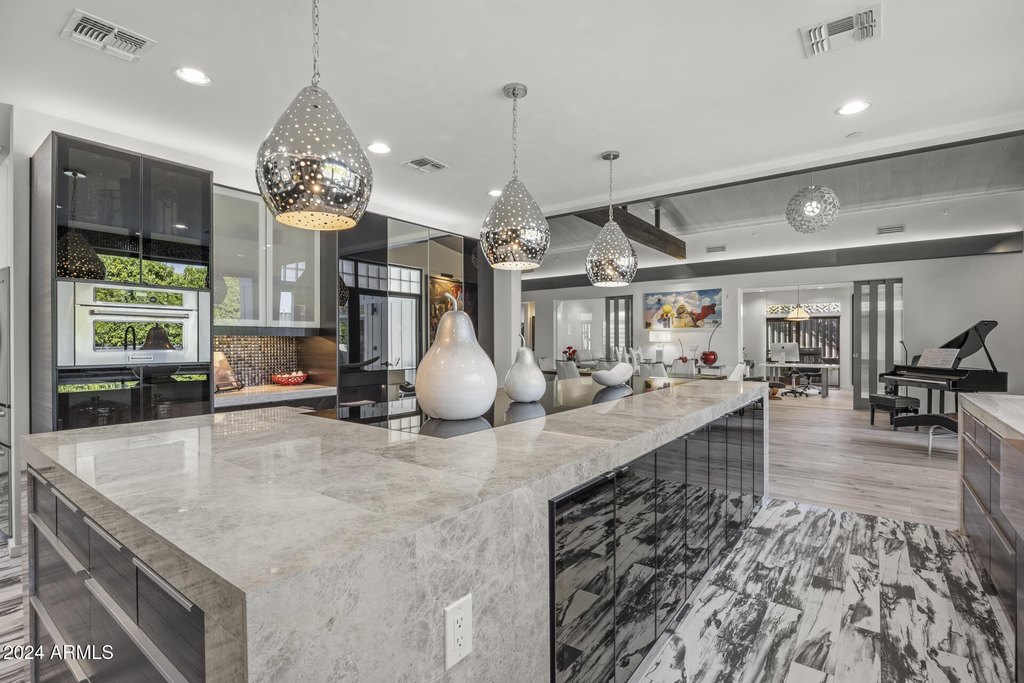 Scottsdale, Arizona, 85250, United States, 3 Bedrooms Bedrooms, ,2.5 BathroomsBathrooms,Residential,Forsale,2004935