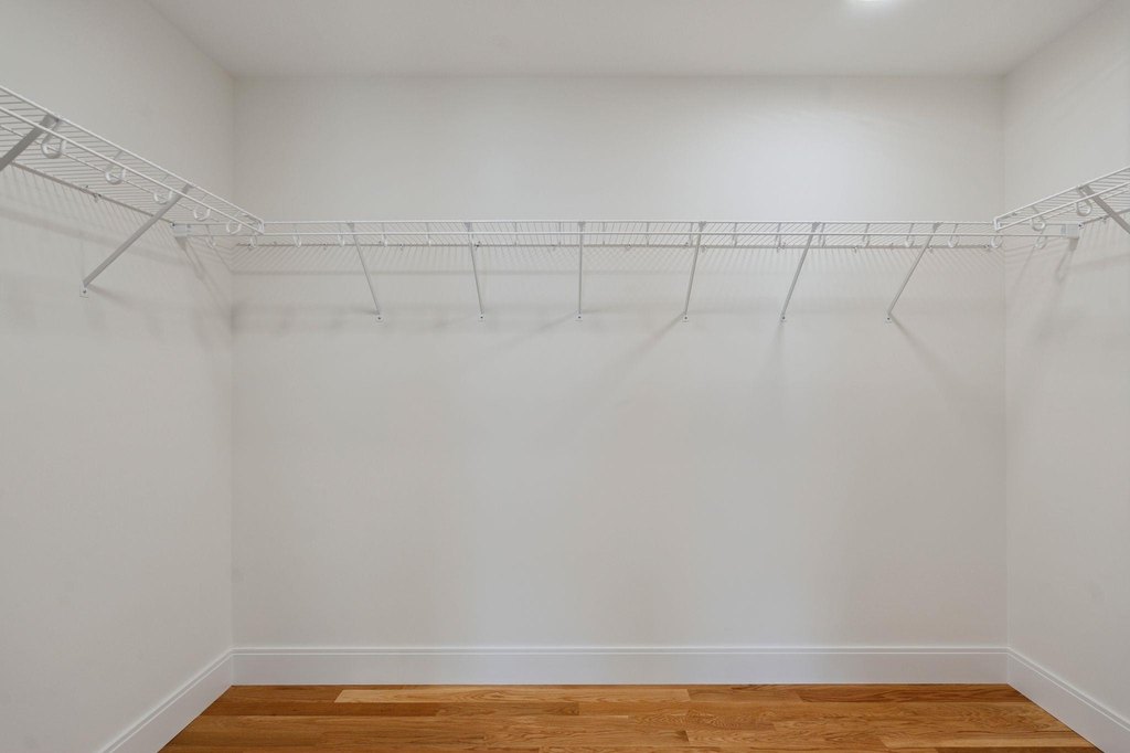 Kittery, Maine, 03905, United States, 4 Bedrooms Bedrooms, ,2.5 BathroomsBathrooms,Residential,Forsale,1968473