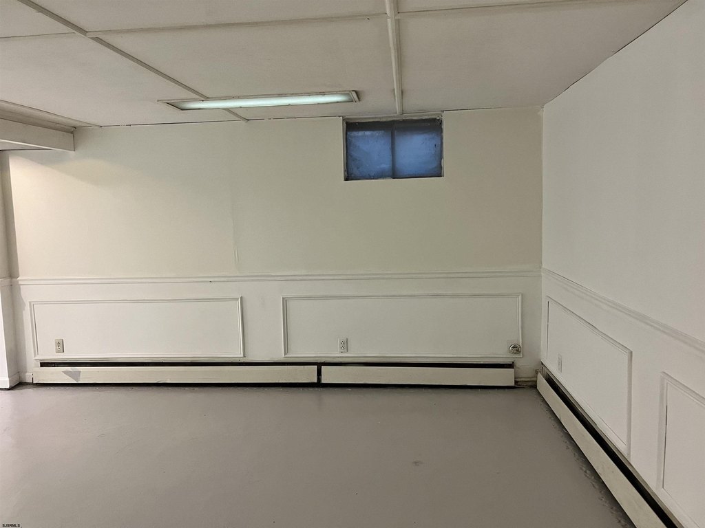 Linwood, New Jersey, 08221, United States, 5 Bedrooms Bedrooms, ,3.5 BathroomsBathrooms,Residential,Forsale,1994000