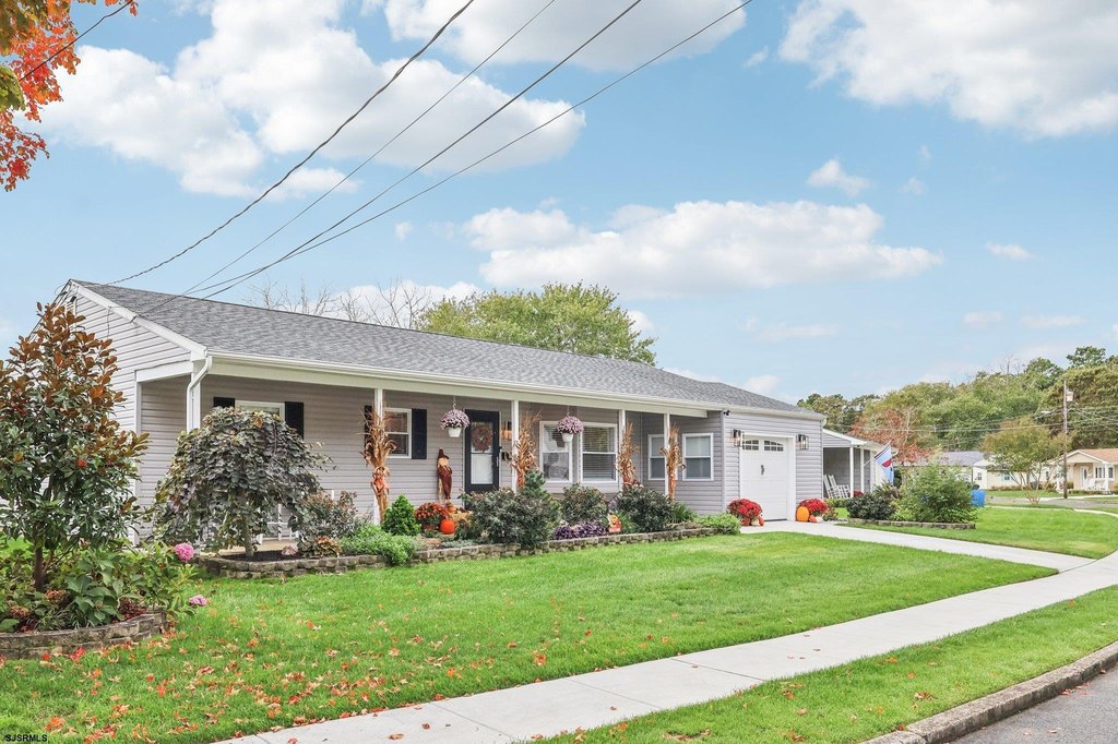 Somers Point, New Jersey, 08244, United States, 3 Bedrooms Bedrooms, ,2 BathroomsBathrooms,Residential,Forsale,1960204