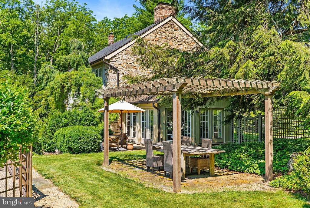 LEBANON, New Jersey, 08833, United States, 4 Bedrooms Bedrooms, ,2.5 BathroomsBathrooms,Residential,Forsale,1929517