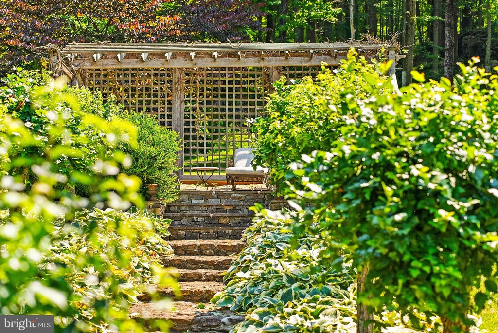 LEBANON, New Jersey, 08833, United States, 4 Bedrooms Bedrooms, ,2.5 BathroomsBathrooms,Residential,Forsale,1929517