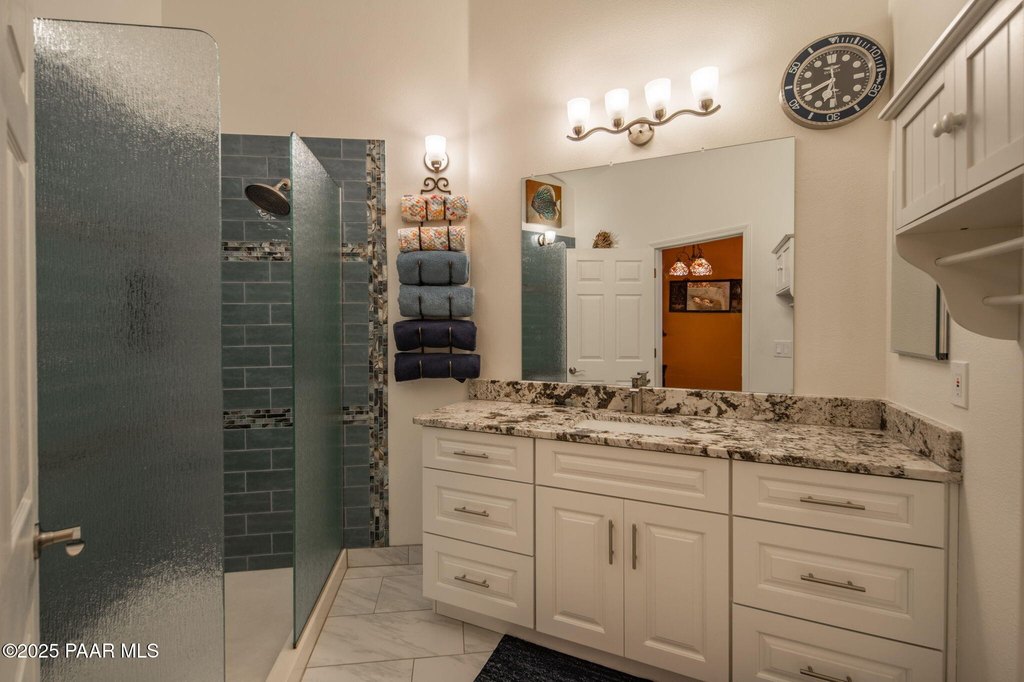 Prescott, Arizona, 86301, United States, 3 Bedrooms Bedrooms, ,2 BathroomsBathrooms,Residential,Forsale,2011278