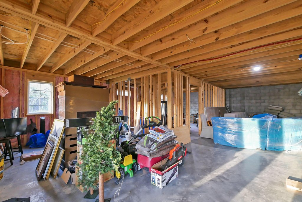 Harrison, Tennessee, 37341, United States, 2 Bedrooms Bedrooms, ,2 BathroomsBathrooms,Residential,Forsale,2011263