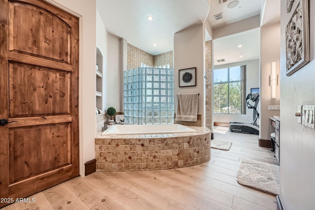 Scottsdale, Arizona, 85262, United States, 4 Bedrooms Bedrooms, ,5.5 BathroomsBathrooms,Residential,Forsale,2000280