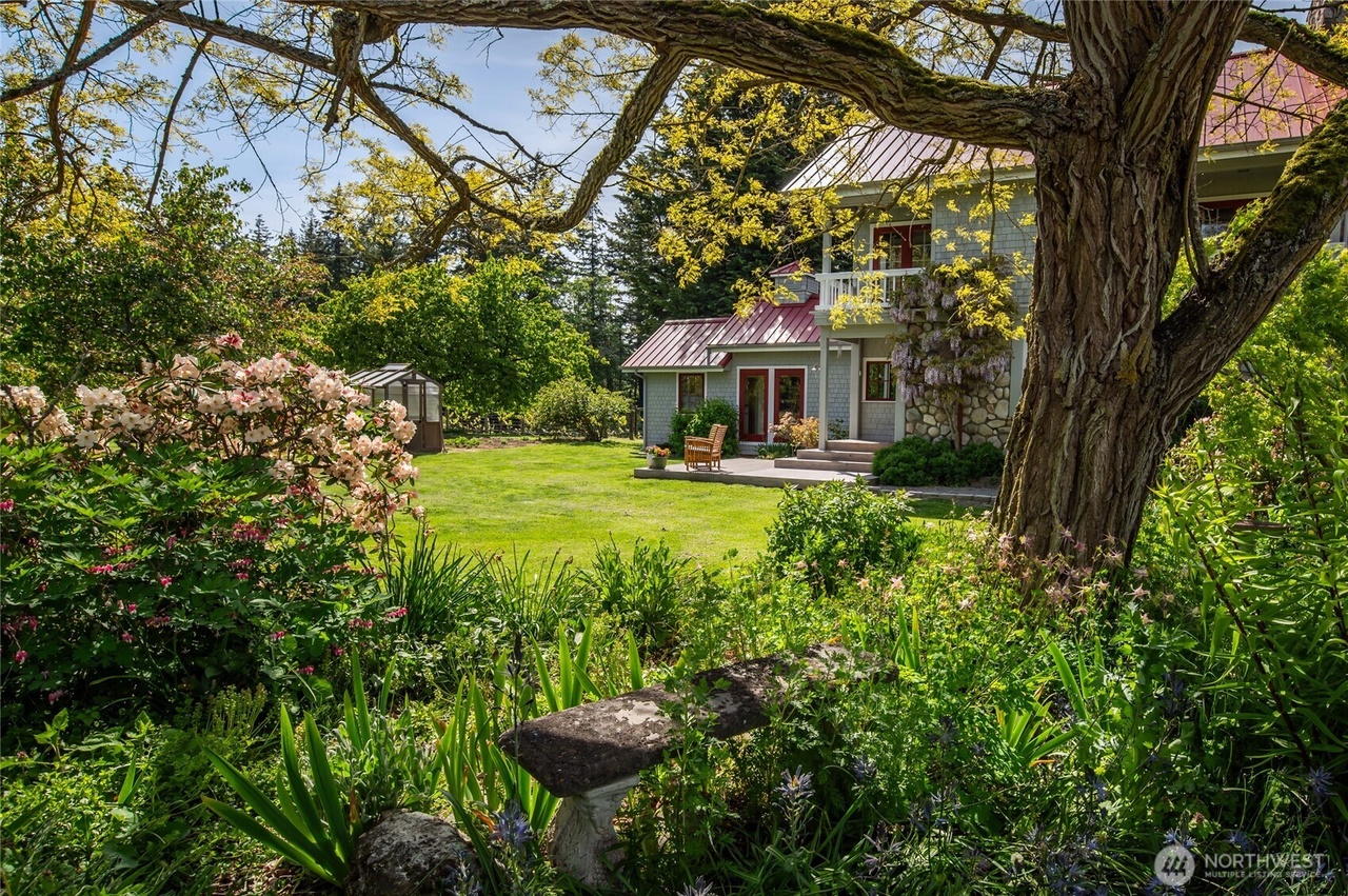 Lopez Island, Washington, 98261, United States, 2 Bedrooms Bedrooms, ,3 BathroomsBathrooms,Residential,Forsale,1965875