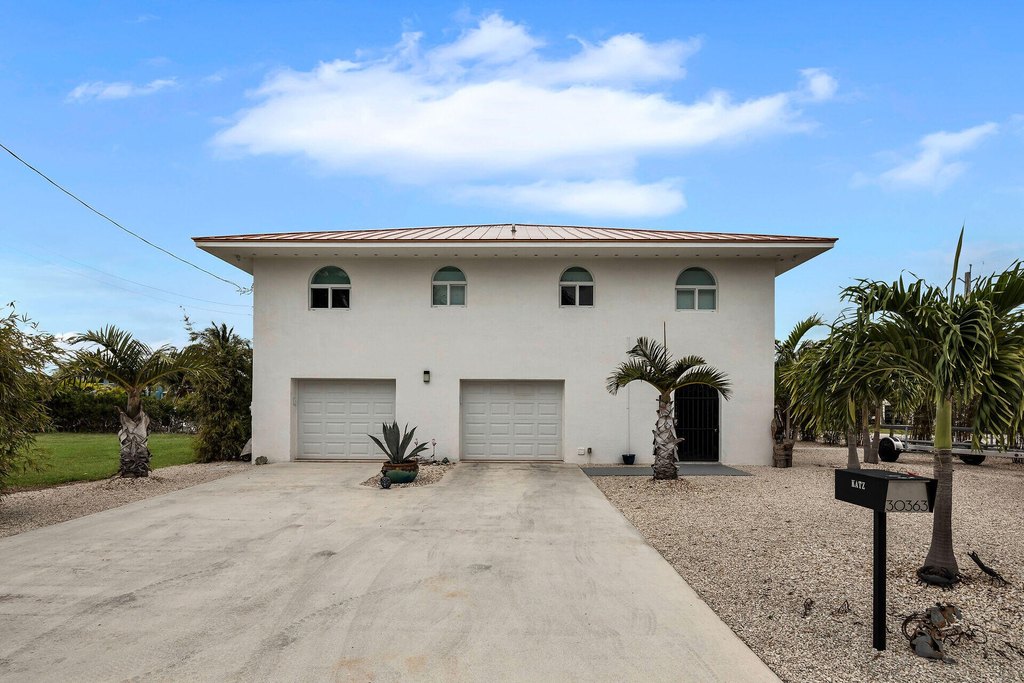 Big Pine Key, Florida, 33043, United States, 3 Bedrooms Bedrooms, ,3 BathroomsBathrooms,Residential,Forsale,1972000