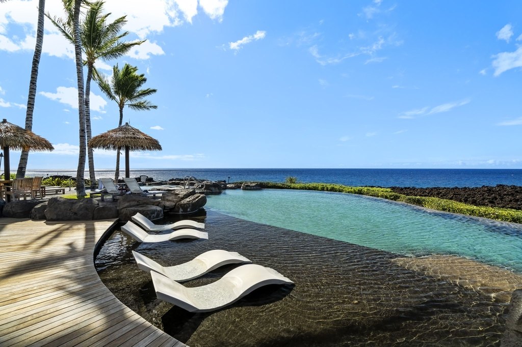 Kamuela, Hawaii, 96743, United States, 5 Bedrooms Bedrooms, ,5.5 BathroomsBathrooms,Residential,Forsale,1989836