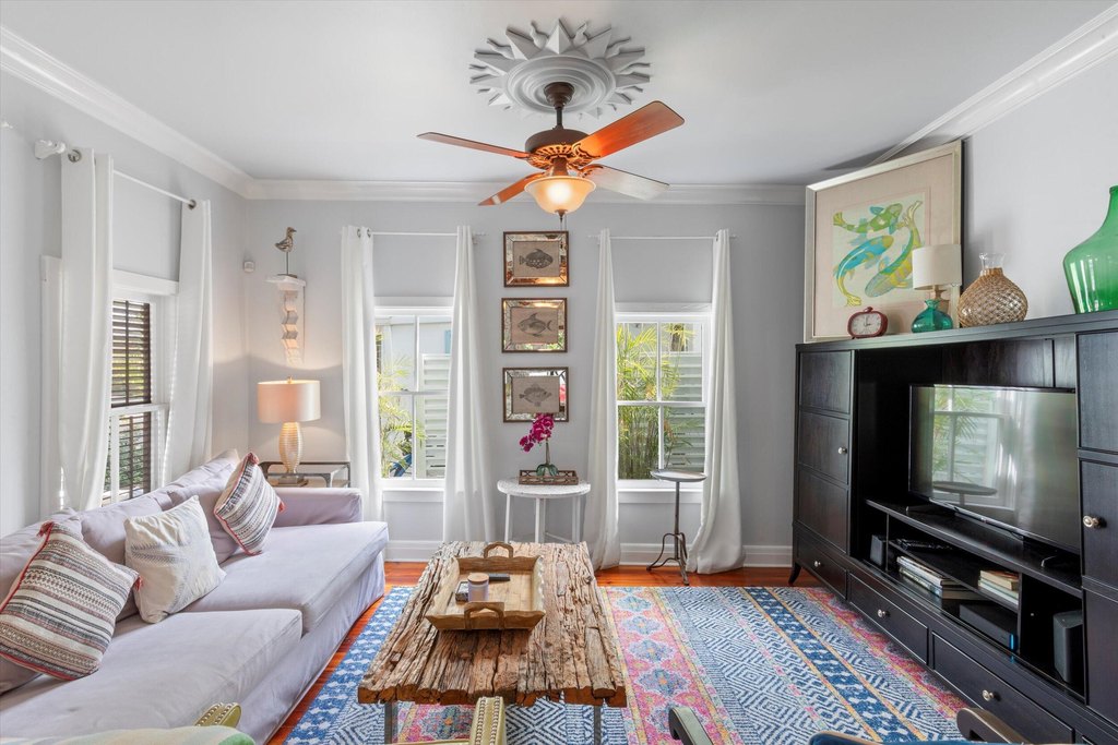 Key West, Florida, 33040, United States, 3 Bedrooms Bedrooms, ,1.5 BathroomsBathrooms,Residential,Forsale,1972001