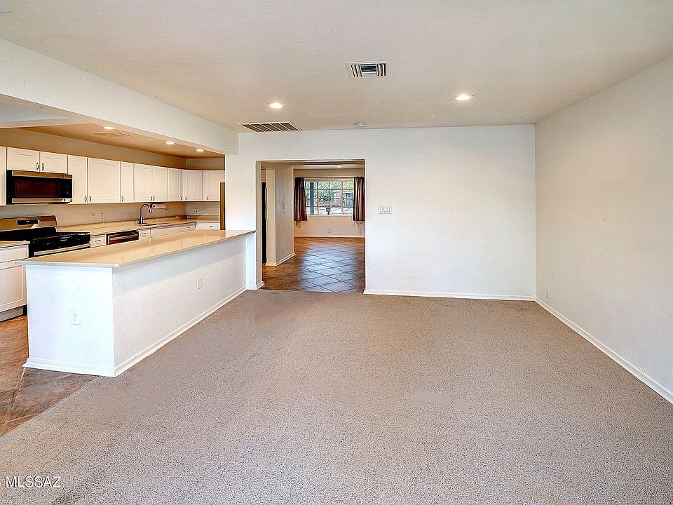 Tucson, Arizona, 85716, United States, 3 Bedrooms Bedrooms, ,2 BathroomsBathrooms,Residential,Forsale,1963538