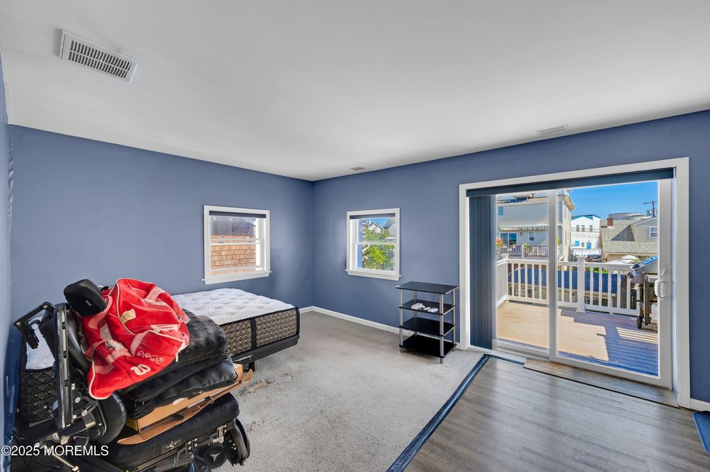 Manasquan, New Jersey, 08736, United States, 2 Bedrooms Bedrooms, ,1 BathroomBathrooms,Residential,Forsale,1984552