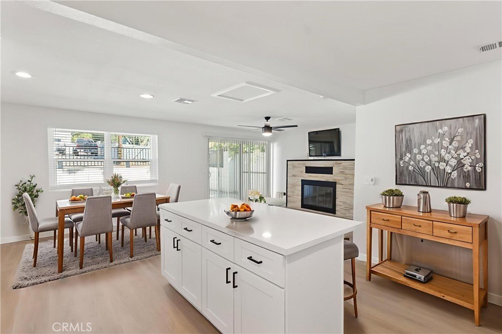 Yucaipa, California, 92399, United States, 2 Bedrooms Bedrooms, ,1 BathroomBathrooms,Residential,Forsale,1992755