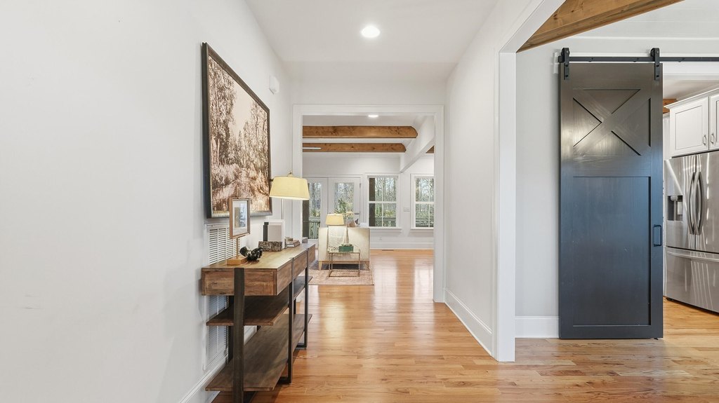 Signal Mountain, Tennessee, 37377, United States, 4 Bedrooms Bedrooms, ,3.5 BathroomsBathrooms,Residential,Forsale,2011259