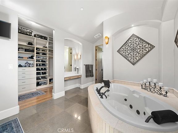 San Luis Obispo, California, 93405, United States, 6 Bedrooms Bedrooms, ,6 BathroomsBathrooms,Residential,Forsale,1967185