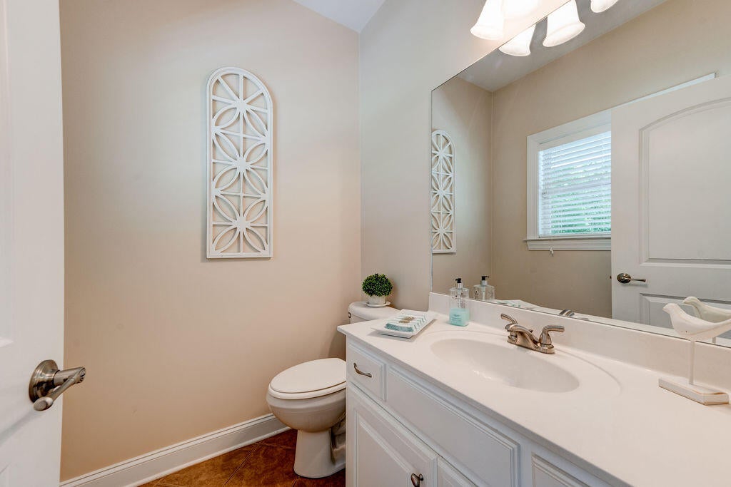 Cohutta, Georgia, 30710, United States, 5 Bedrooms Bedrooms, ,3 BathroomsBathrooms,Residential,Forsale,1963614