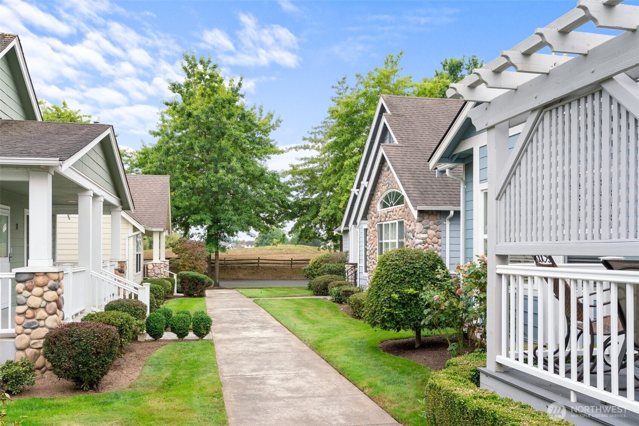 Lynden, Washington, 98264, United States, 3 Bedrooms Bedrooms, ,2 BathroomsBathrooms,Residential,Forsale,1965893