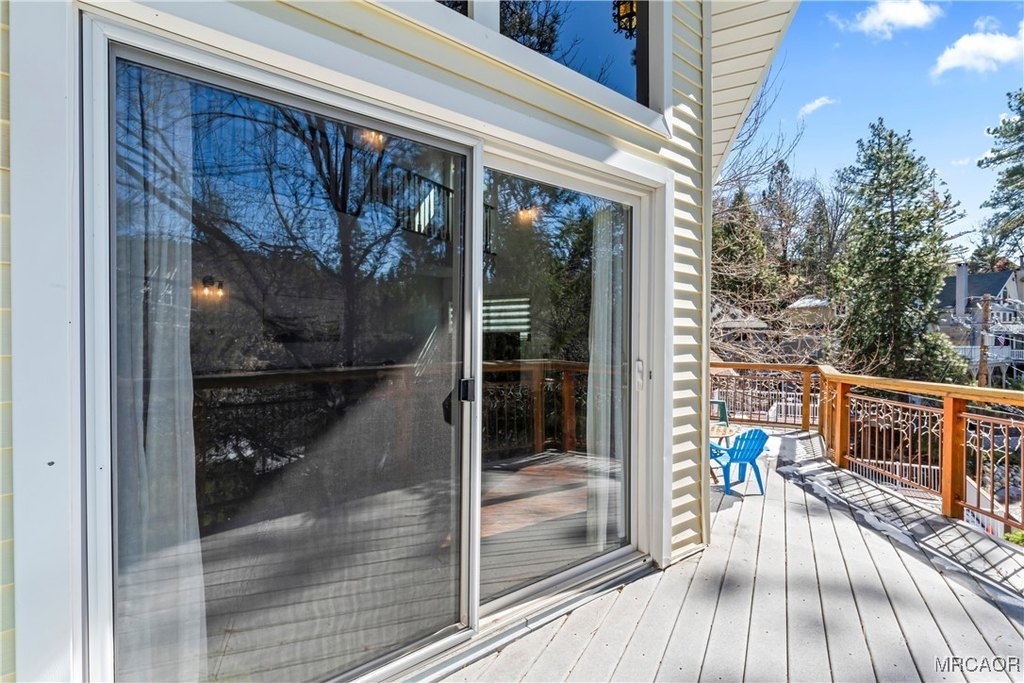 Lake Arrowhead, California, 92352, United States, 3 Bedrooms Bedrooms, ,2.5 BathroomsBathrooms,Residential,Forsale,2004859