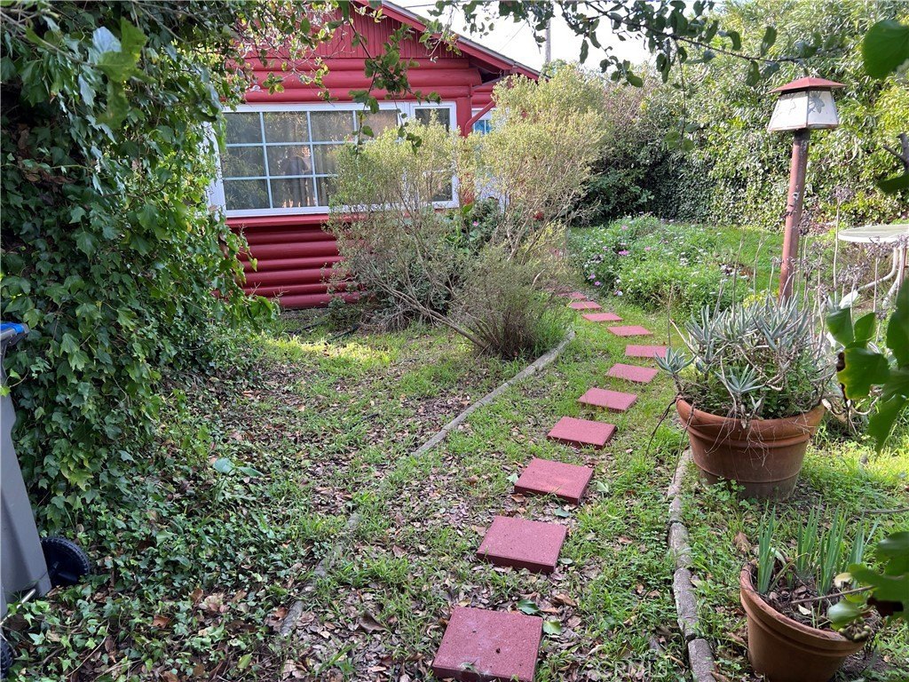 Cambria, California, 93428, United States, 1 Bedroom Bedrooms, ,1 BathroomBathrooms,Residential,Forsale,2009043