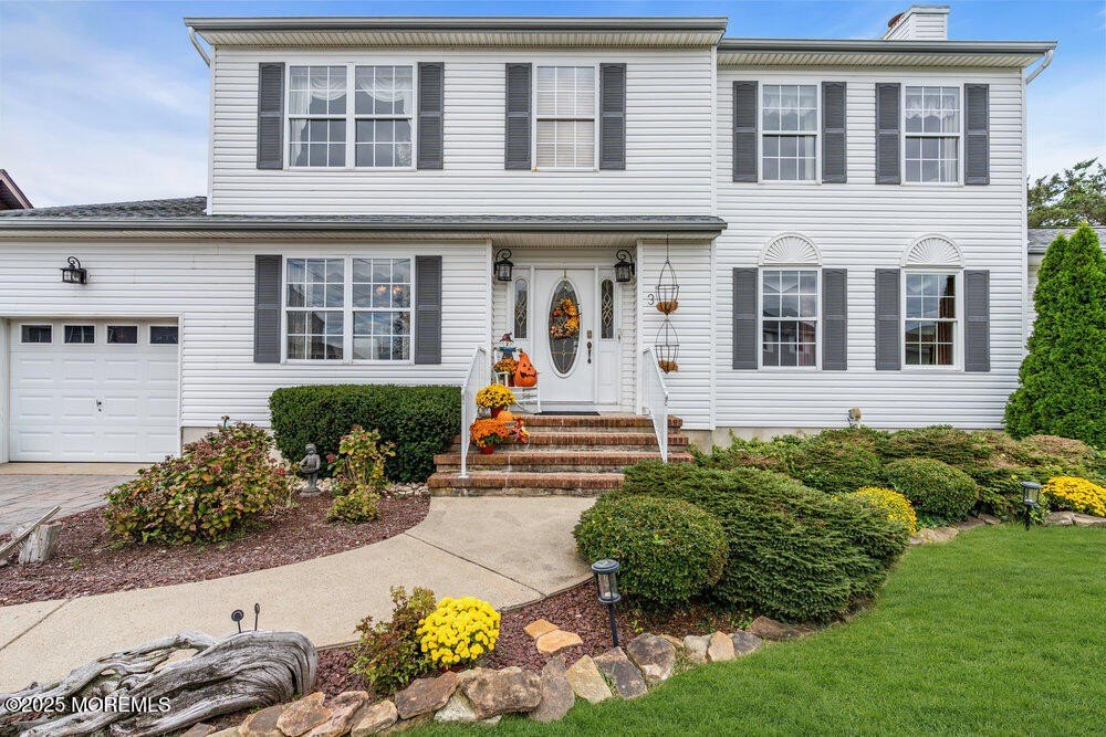 Toms River, New Jersey, 08753, United States, 4 Bedrooms Bedrooms, ,2.5 BathroomsBathrooms,Residential,Forsale,1994020