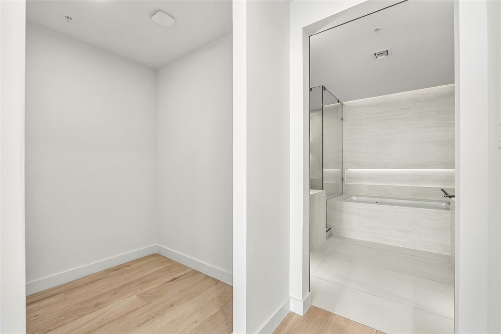 Pompano Beach, Florida, 33062, United States, 2 Bedrooms Bedrooms, ,2.5 BathroomsBathrooms,Residential,Forsale,2011543