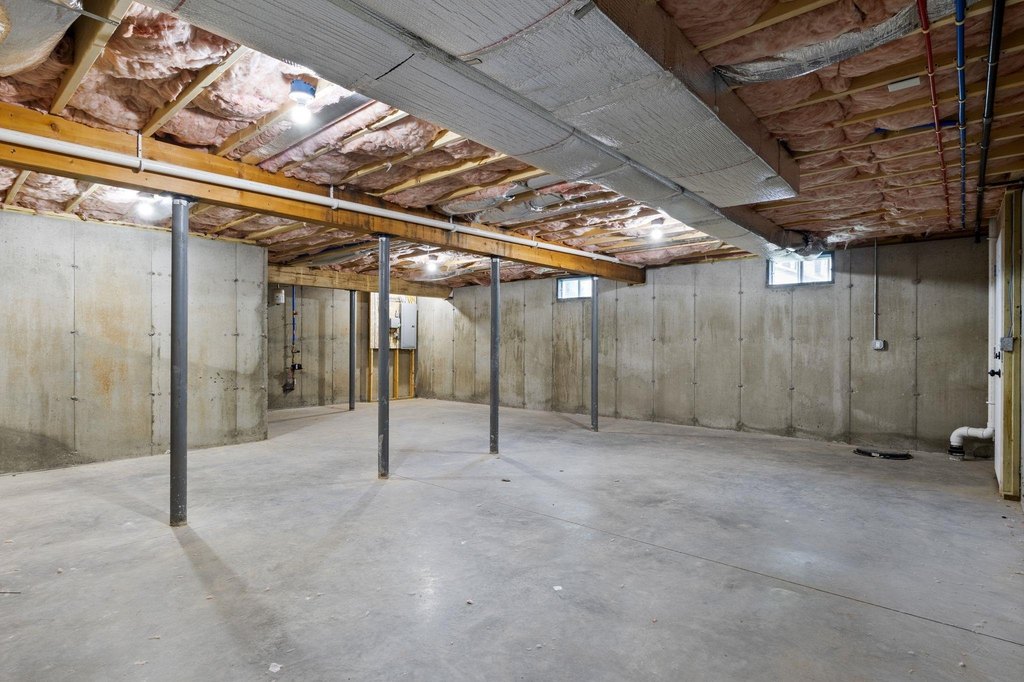 Hampton, New Hampshire, 03842, United States, 3 Bedrooms Bedrooms, ,2.5 BathroomsBathrooms,Residential,Forsale,2002415