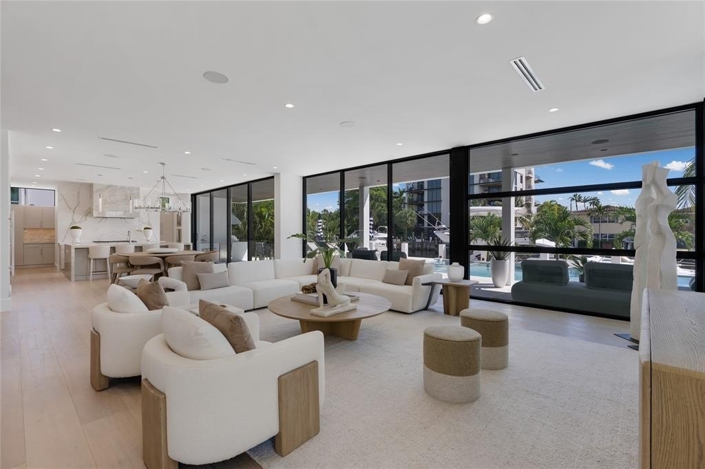 Fort Lauderdale, Florida, 33316, United States, 5 Bedrooms Bedrooms, ,6.5 BathroomsBathrooms,Residential,Forsale,2011541