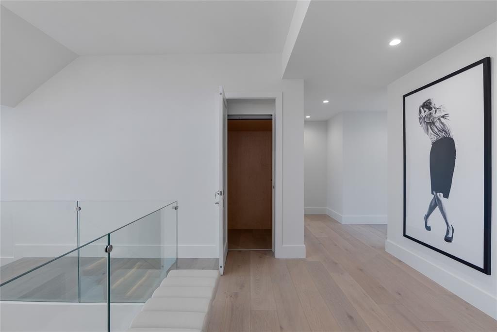 Fort Lauderdale, Florida, 33316, United States, 5 Bedrooms Bedrooms, ,6.5 BathroomsBathrooms,Residential,Forsale,2011541