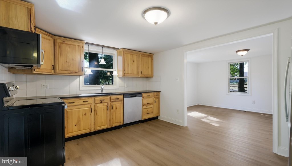 FURLONG, Pennsylvania, 18925, United States, 3 Bedrooms Bedrooms, ,2 BathroomsBathrooms,Residential,Forsale,1973393