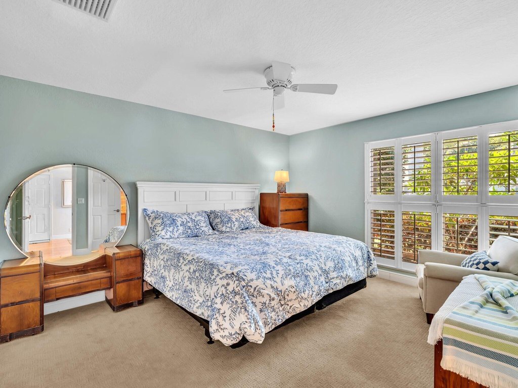 Boca Raton, Florida, 33432, United States, 2 Bedrooms Bedrooms, ,2 BathroomsBathrooms,Residential,Forsale,1996360