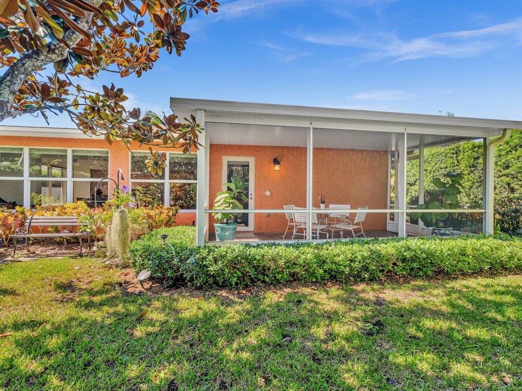 Boca Raton, Florida, 33432, United States, 2 Bedrooms Bedrooms, ,2 BathroomsBathrooms,Residential,Forsale,1996360