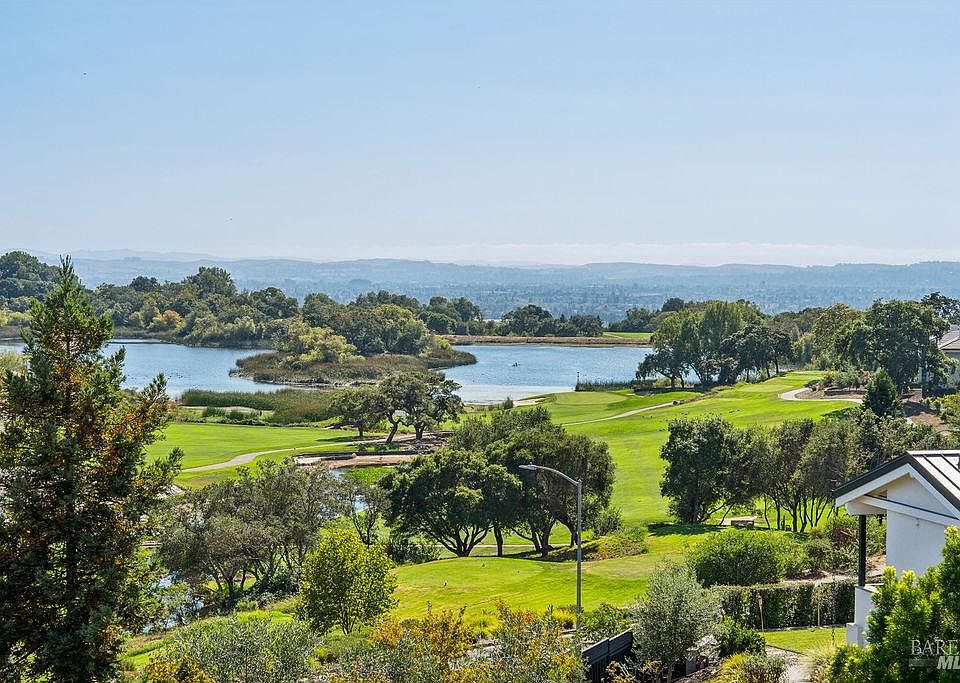 Santa Rosa, California, 95403, United States, 4 Bedrooms Bedrooms, ,4 BathroomsBathrooms,Residential,Forsale,1985927