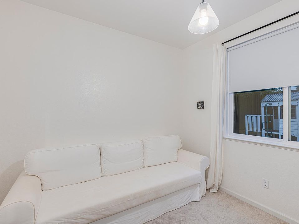 Rohnert Park, California, 94928, United States, 3 Bedrooms Bedrooms, ,2 BathroomsBathrooms,Residential,Forsale,1985923