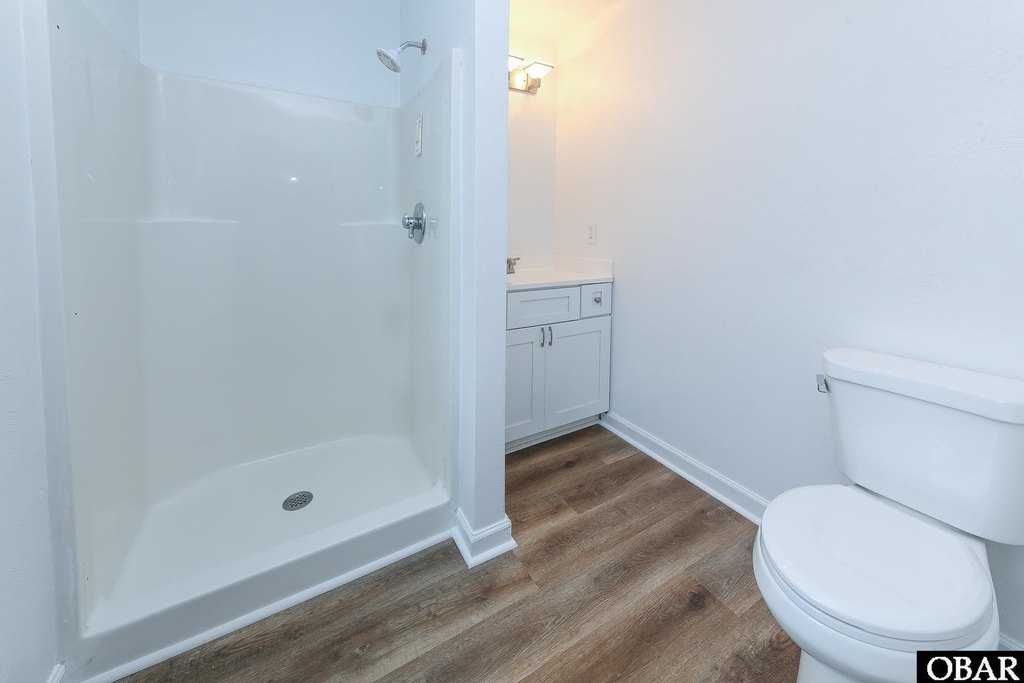 Moyock, North Carolina, 27958, United States, 3 Bedrooms Bedrooms, ,4.5 BathroomsBathrooms,Residential,Forsale,2004882