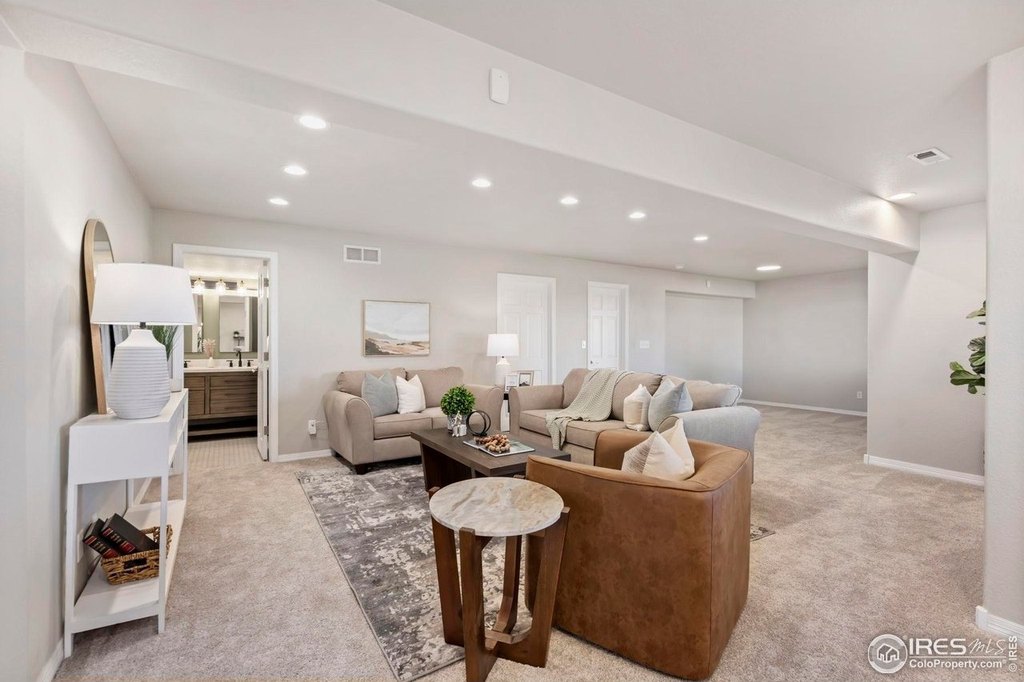 Fort Collins, Colorado, 80528, United States, 5 Bedrooms Bedrooms, ,4.5 BathroomsBathrooms,Residential,Forsale,1926787