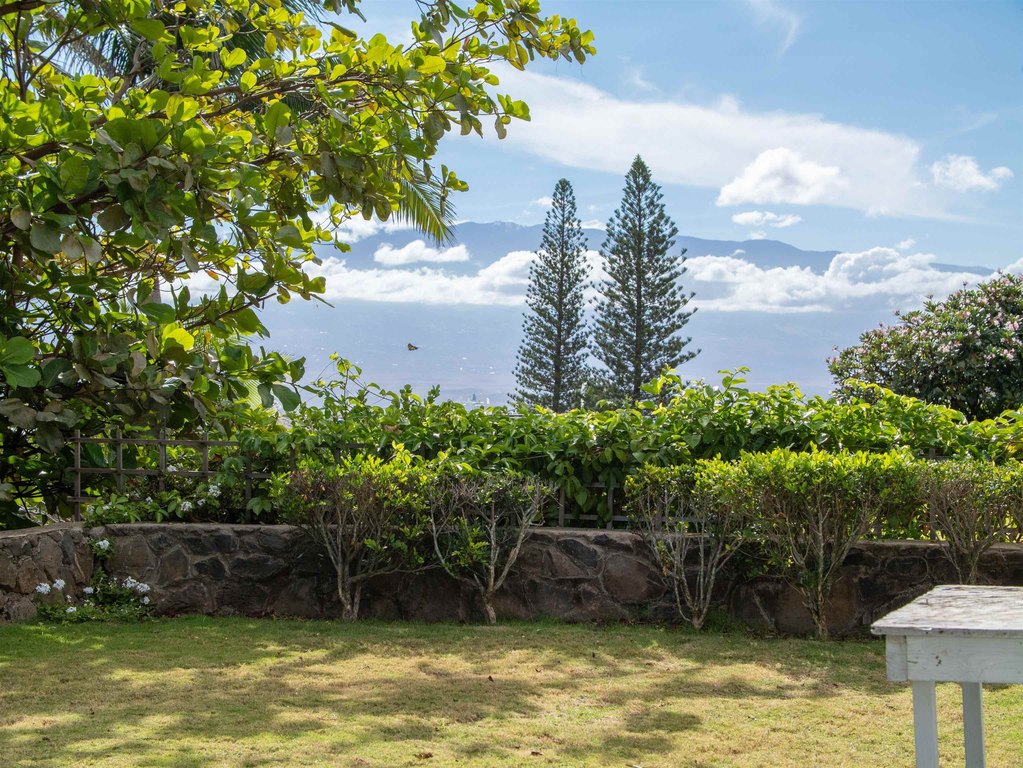 Wailuku, Hawaii, 96793, United States, 3 Bedrooms Bedrooms, ,2 BathroomsBathrooms,Residential,Forsale,2007678