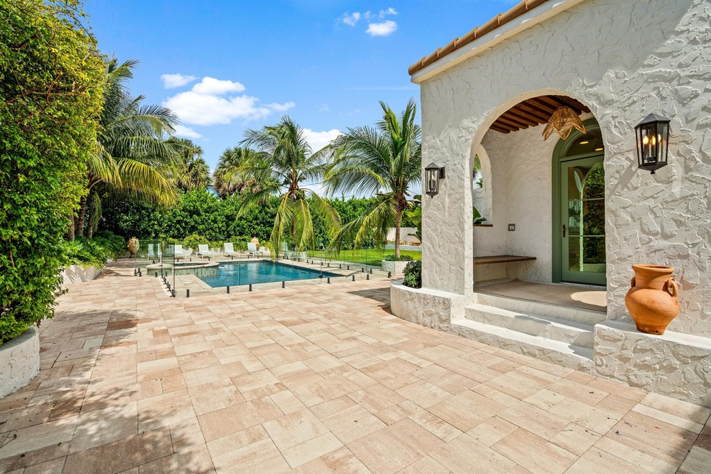Delray Beach, Florida, 33444, United States, 3 Bedrooms Bedrooms, ,3.5 BathroomsBathrooms,Residential,Forsale,2009925