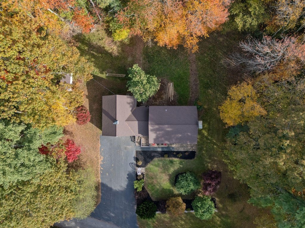 Eliot, Maine, 03903, United States, 4 Bedrooms Bedrooms, ,2 BathroomsBathrooms,Residential,Forsale,2002417