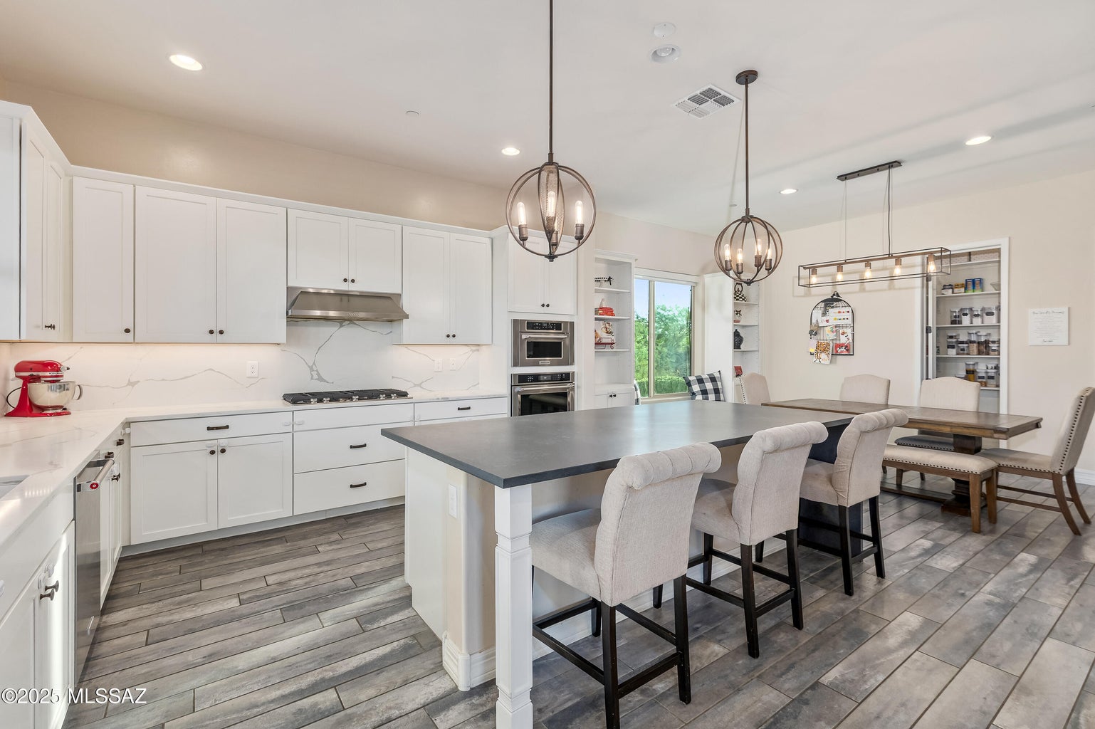 Tucson, Arizona, 85737, United States, 3 Bedrooms Bedrooms, ,4 BathroomsBathrooms,Residential,Forsale,1990093