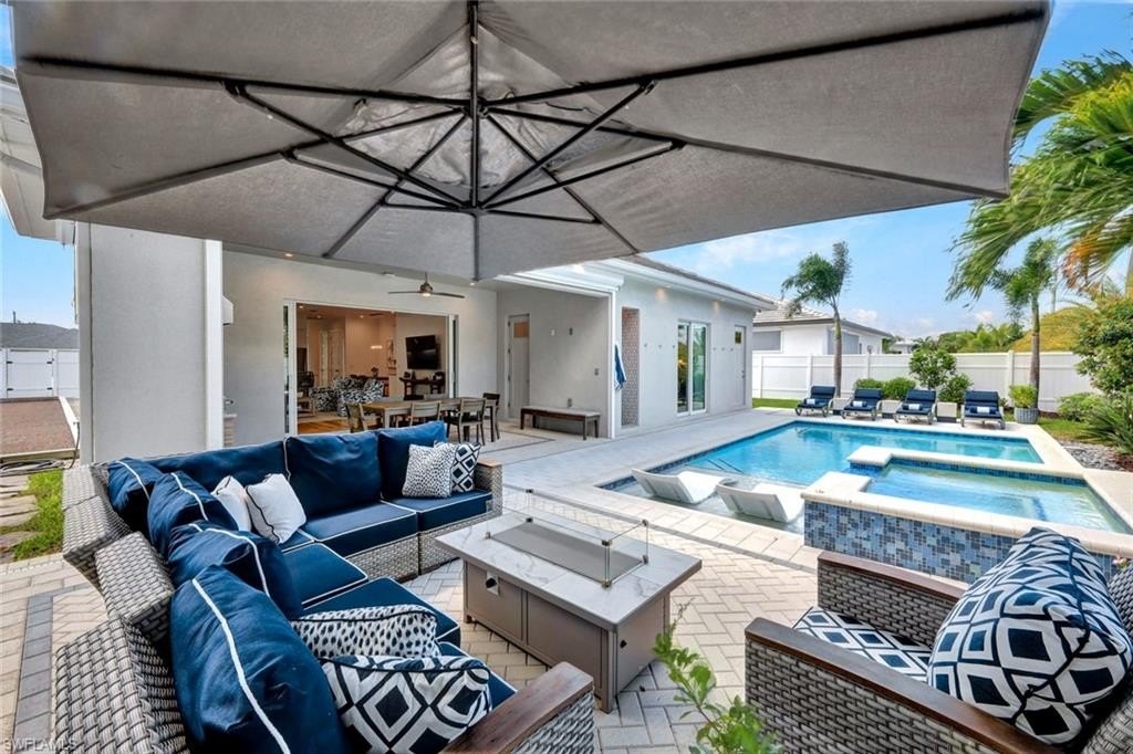 NAPLES, Florida, 34108, United States, 3 Bedrooms Bedrooms, ,3.5 BathroomsBathrooms,Residential,Forsale,2011592