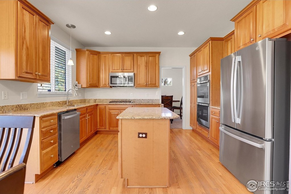 Broomfield, Colorado, 80023, United States, 6 Bedrooms Bedrooms, ,4 BathroomsBathrooms,Residential,Forsale,2004287