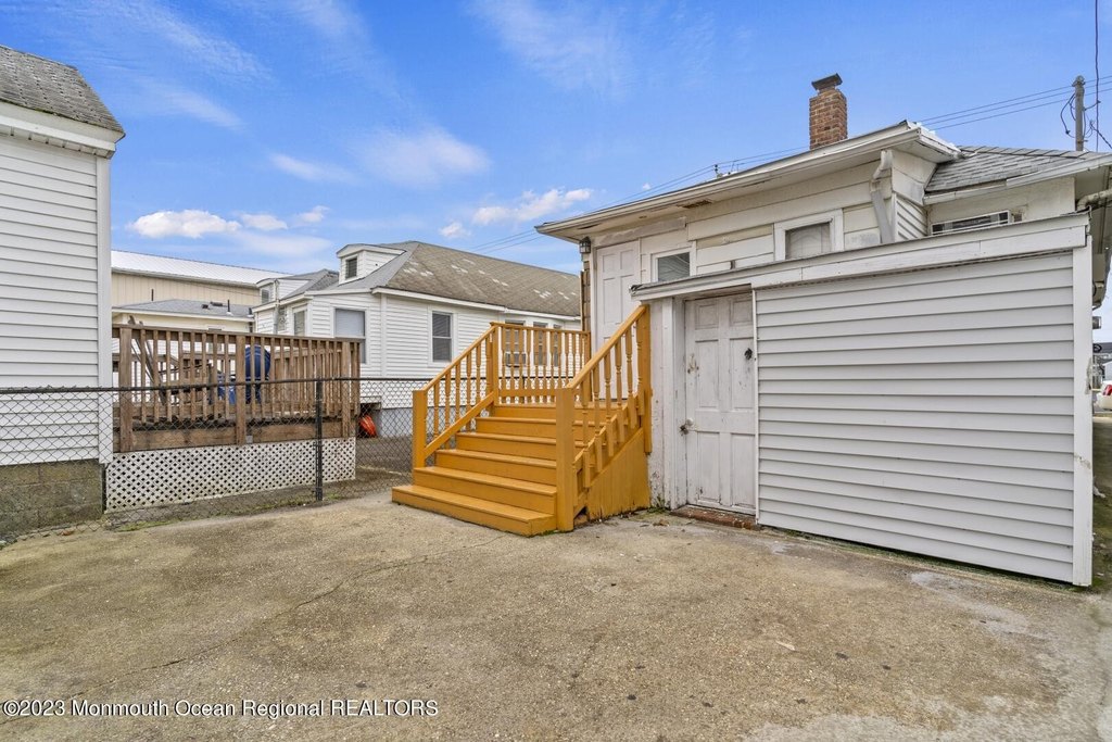 Seaside Heights, New Jersey, 08751, United States, 6 Bedrooms Bedrooms, ,3 BathroomsBathrooms,Residential,Forsale,2004842