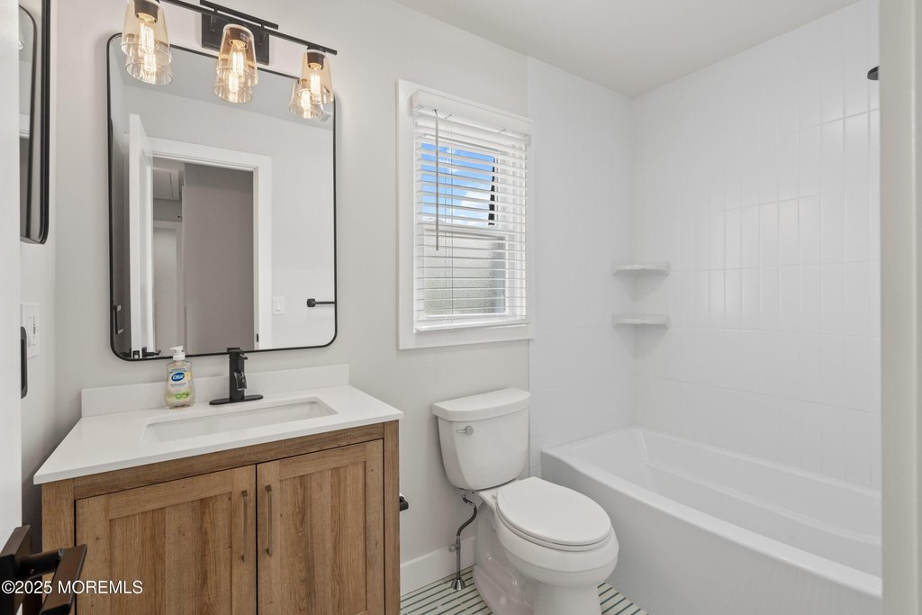 Lavallette, New Jersey, 08735, United States, 3 Bedrooms Bedrooms, ,2 BathroomsBathrooms,Residential,Forsale,2008474