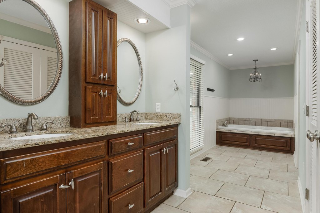 Ooltewah, Tennessee, 37363, United States, 4 Bedrooms Bedrooms, ,3.5 BathroomsBathrooms,Residential,Forsale,1922175