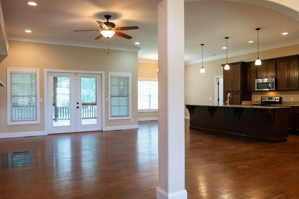 COOKEVILLE, Tennessee, 38506, United States, 3 Bedrooms Bedrooms, ,2 BathroomsBathrooms,Residential,Forsale,1929818