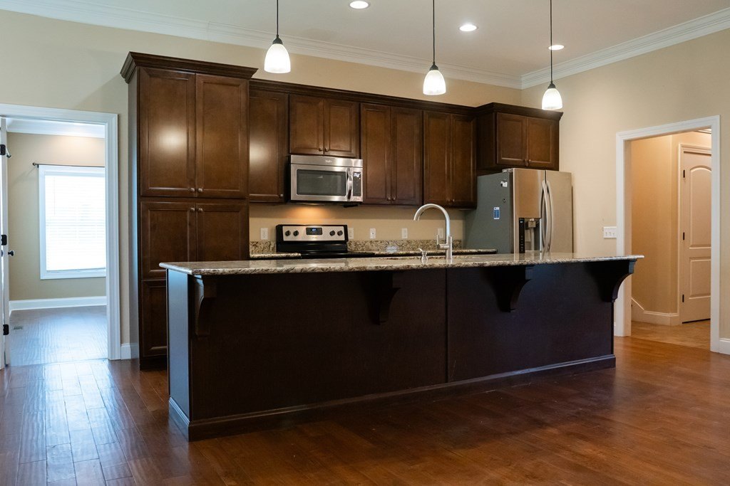 COOKEVILLE, Tennessee, 38506, United States, 3 Bedrooms Bedrooms, ,2 BathroomsBathrooms,Residential,Forsale,1929818