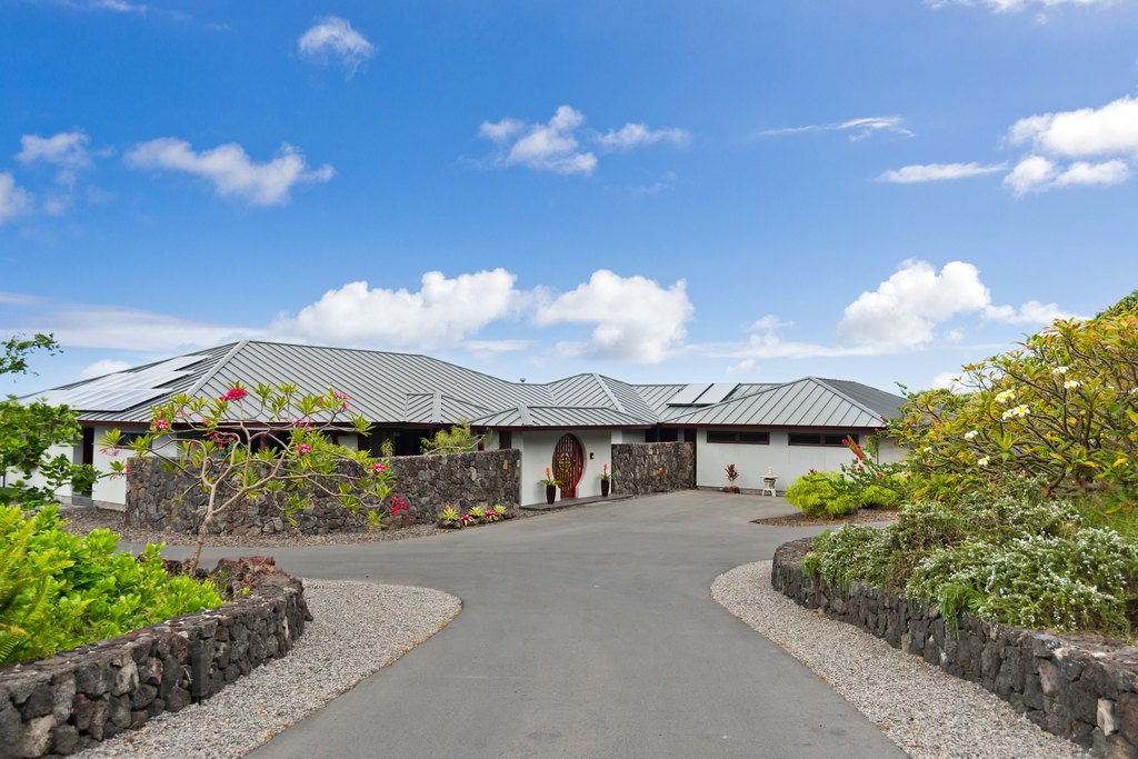 Kailua-Kona, Hawaii, 96740, United States, 4 Bedrooms Bedrooms, ,3 BathroomsBathrooms,Residential,Forsale,1929303