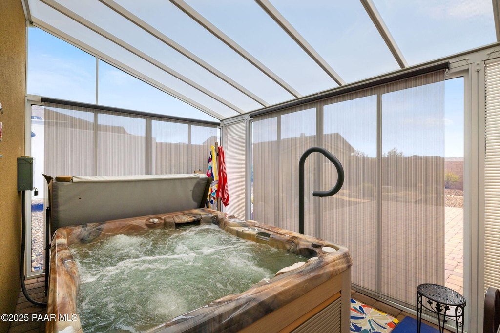 Prescott Valley, Arizona, 86315, United States, 3 Bedrooms Bedrooms, ,2 BathroomsBathrooms,Residential,Forsale,1929278