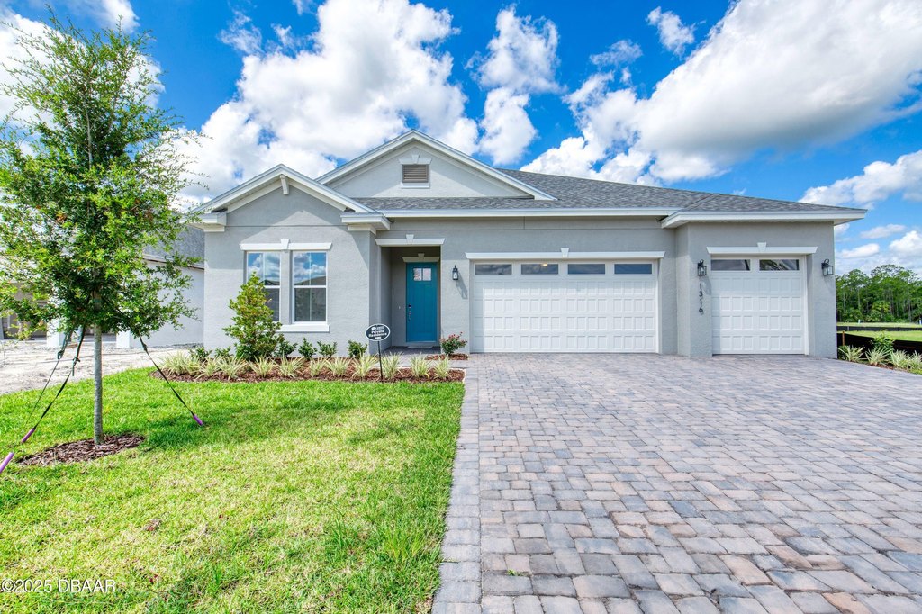 Daytona Beach, Florida, 32124, United States, 4 Bedrooms Bedrooms, ,3 BathroomsBathrooms,Residential,Forsale,1919149