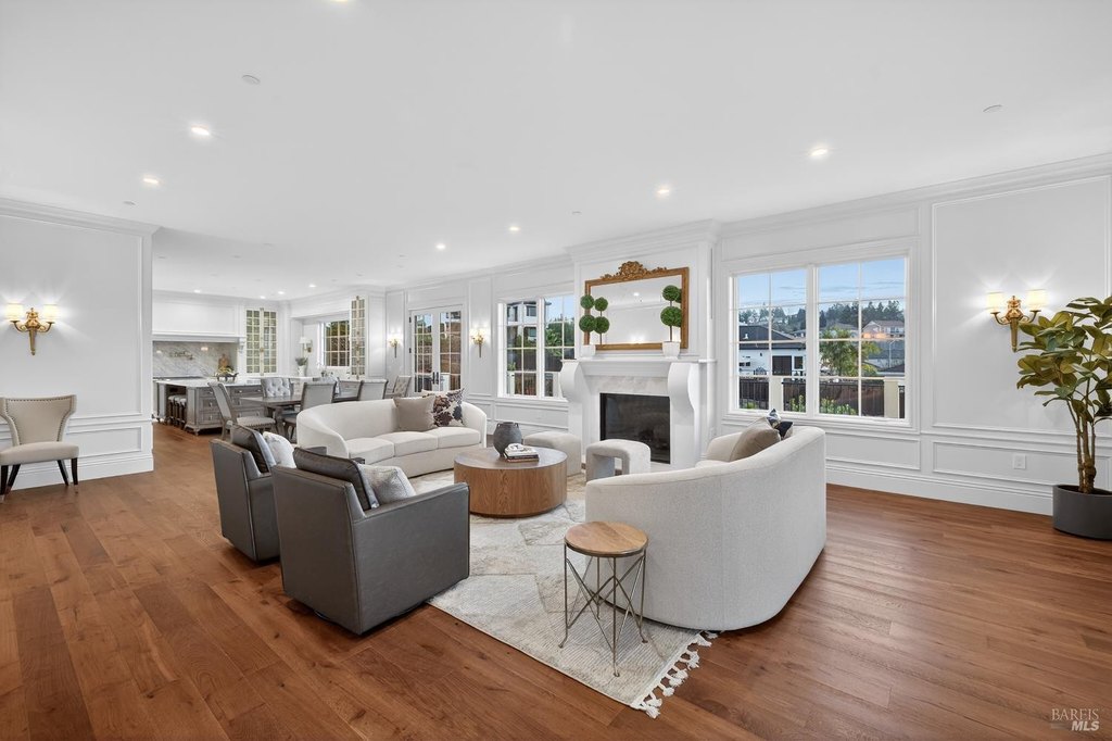 Santa Rosa, California, 95403, United States, 5 Bedrooms Bedrooms, ,4 BathroomsBathrooms,Residential,Forsale,2014494